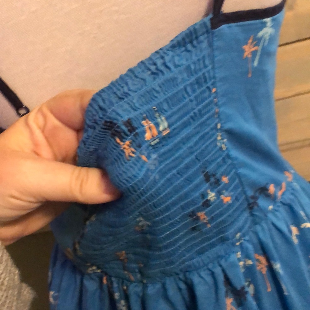 Lauren Conrad Dress - Picture 4 of 4
